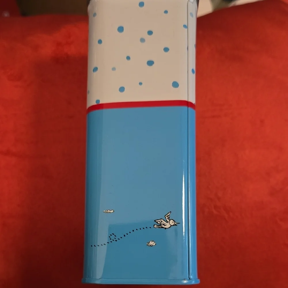 Barkbox blue white